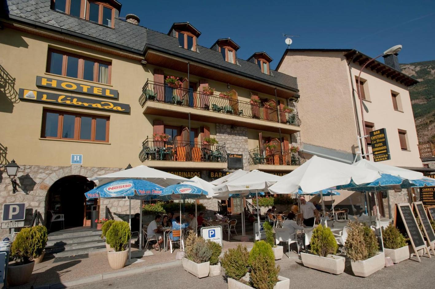 Hotel Llibrada Benasque Extérieur photo