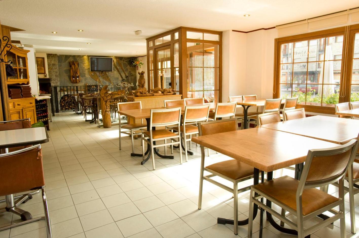 Hotel Llibrada Benasque Extérieur photo
